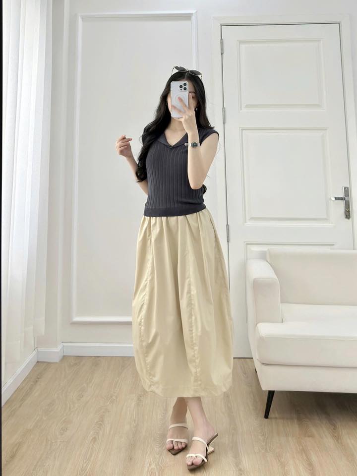 [🆕🇻🇳] AfterBefore – Modern design, high quality fabric, comfy form and effortless chic style womenswear 👕 Top1Fashion 👗  BUBBLE MIDI SKIRTSMột chiếc váy cơ bản nhưng “cứ mặc là đẹp”, dễ phối, sành điệu trong mọi hoàn cảnhForm midi nhẹ nhàng, trendy, thanh lịch
3 gam màu cơ , shares-2✔️ , likes-3❤️️ , date-2025-09-24 18:35:45🇻🇳🇻🇳🇻🇳📰🆕