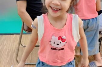 [🆕🇻🇳] Bao Anh  (Mỹ phẩm chính hãng) [🆕Top1Vietnam🇻🇳] 👕 Top1Fashion 👗  Đi tiêm mà vẫn cười tươi lắm ,chẳng mấy mà lớn lại xa vòng tay mẹ con chỉ cần mẹ chỉ gói gọn trong mấy năm đầu đời nên là đi đâu cũng chỉ muốn sách con the , shares-0✔️ , likes-0❤️️ , date-2025-09-26 18:29:19🇻🇳🇻🇳🇻🇳📰🆕