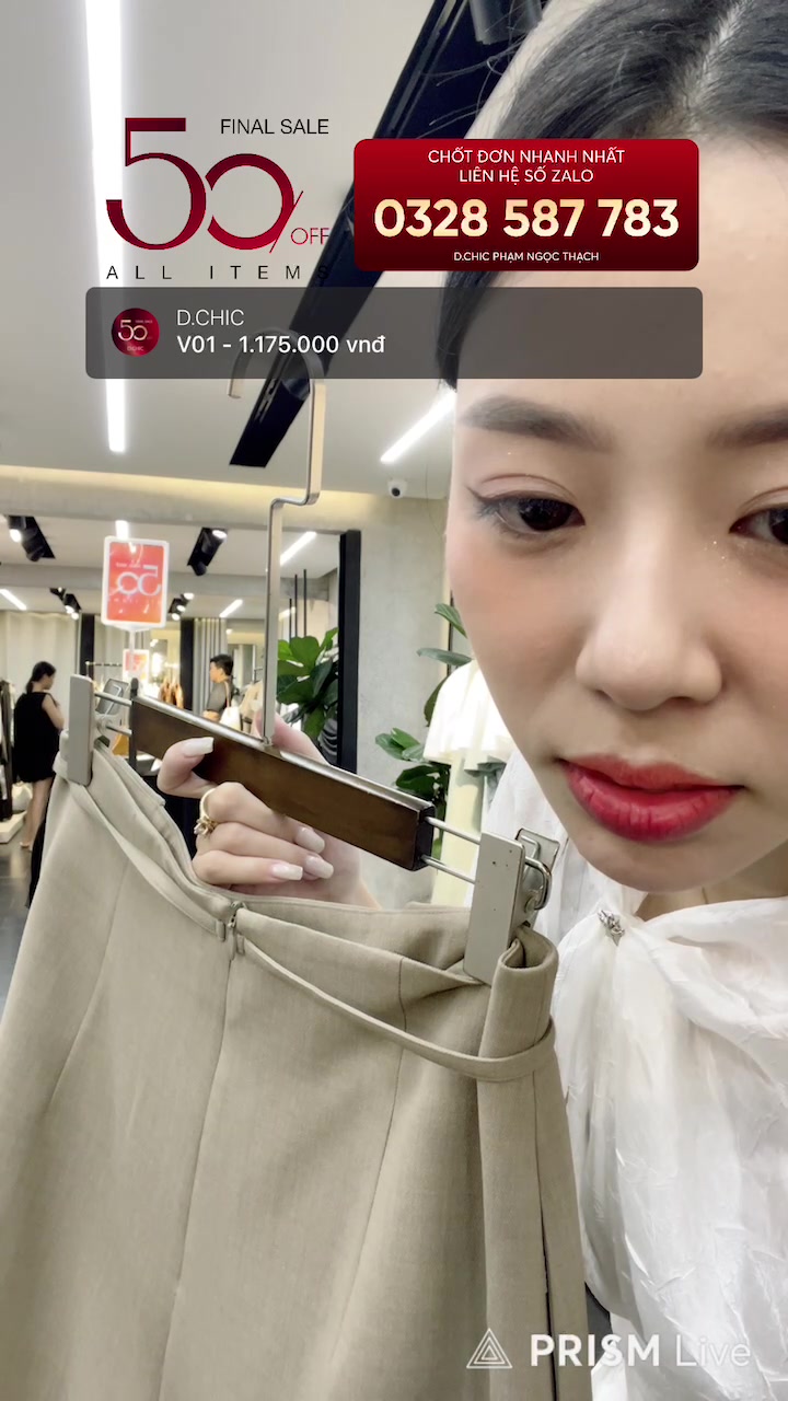 [🆕🇻🇳] LYN – điểm đến mua sắm các phụ kiện thời trang túi xách và giày dép hàng đầu hiện nay 👕 Top1Fashion 👗  Nữ diễn viên Ladiiprang mang đến vẻ đẹp đầy thời thượng và thanh lịch cùng MILA.
Thiết kế hai ngăn mặt trước vừa tạo điểm nhấn vừa tiện dụng, MILA trở thàn , shares-1✔️ , likes-59❤️️ , date-2025-09-26 03:00:36🇻🇳🇻🇳🇻🇳📰🆕