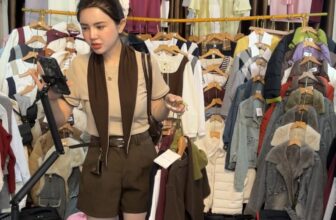 [🆕🇻🇳] Trần Thị Dung – Siêu Giá Rẻ – Thiết kế – Thời trang [🆕Top1Vietnam🇻🇳] 👕 Top1Fashion 👗  S.aleeee S\u1eacPppp To\u00e0nnn b\u1ed9 …….”},”is_text_only_story”:false,”id”:”UzpfSTEwMDA2NDM3NzE0NDEwOTpWSzoxNTMyNzg0MzM3NzM3MTU5″},”__module_operat , shares-3200✔️ , likes-912❤️️ , date-2025-09-27 19:15:21🇻🇳🇻🇳🇻🇳📰🆕