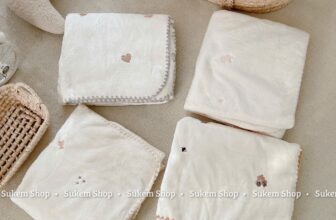 [🆕🇻🇳] Sukem Shop – Chuyên đồ sơ sinh mẹ và bé 🧑‍🧒❤️️👶⭐️  Chăn lông tuyết thêu viền sò phong cách KoreaTới mùa sắm chăn cho các bé đi học hay mẹ nằm văn phòng thì em này quá hợp lý nha
Chất liệu lông mềm m , shares-2✔️ , likes-7❤️️ , date-2025-09-24 03:01:37🇻🇳🇻🇳🇻🇳📰🆕