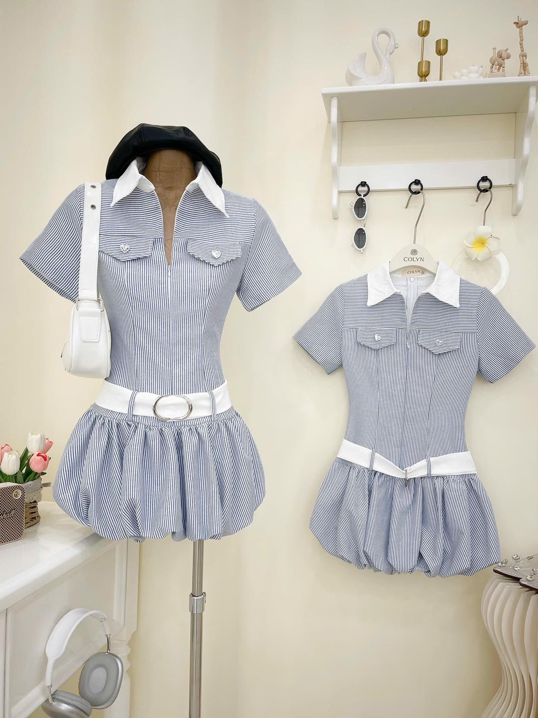 [🆕🇻🇳] 22.Ly Store – Thiết kế váy suông đẹp nhất 👕 Top1Fashion 👗   Đầm sọc kèm khoan trắng – vừa trẻ trung, năng động vừa cực kỳ thời trang.
Thiết kế dáng xoè phối belt giúp tôn dáng, dễ mặcMH: D0922661
𝗦/𝗠 ( kèm quần , shares-0✔️ , likes-1❤️️ , date-2025-09-26 20:56:18🇻🇳🇻🇳🇻🇳📰🆕