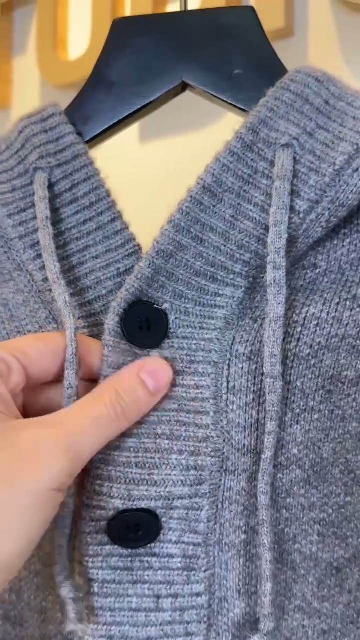 [🆕🇻🇳] Dyaci  Cửa hàng quần áo nam 👕 Top1Fashion 👗  Áo len nhưng lại dáng hoodie, combo “độc lạ” nhưng mặc lên chill hết nấc
#dyaci #aohoodie #xuhuong , shares-0✔️ , likes-0❤️️ , date-2025-09-28 13:00:59🇻🇳🇻🇳🇻🇳📰🆕