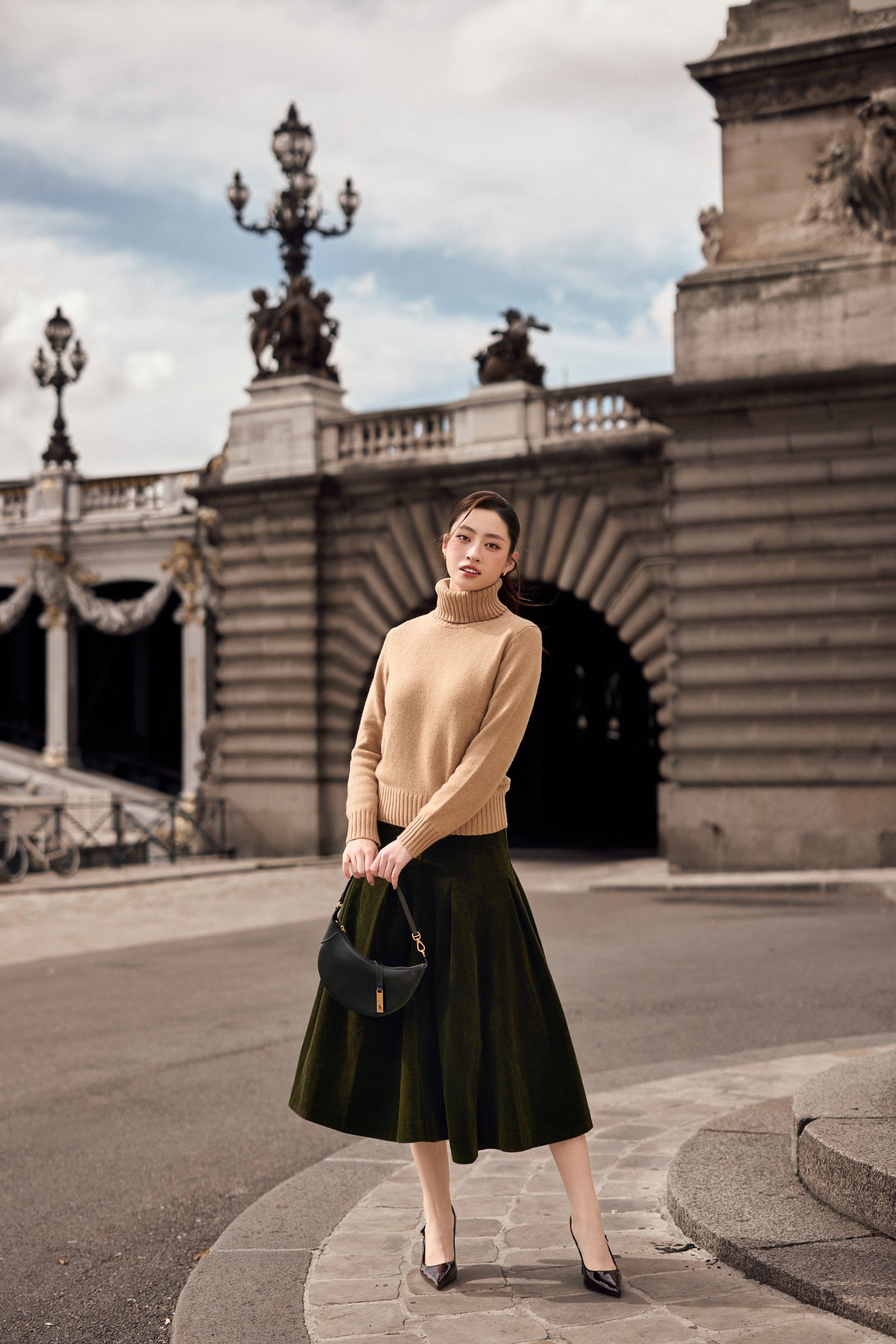 [🆕🇻🇳] ACFC – Nhà phân phối thương hiệu thời trang quốc tế hàng đầu Việt Nam 👕 Top1Fashion 👗  POLO RALPH LAUREN | Một ngày se lạnh bên bờ sông Seine, hoa hậu Lương Thùy Linh hòa vào nhịp thở của kinh đô thời trang Paris, hiện lên như một quý cô Pari , shares-1✔️ , likes-44❤️️ , date-2025-09-26 20:53:25🇻🇳🇻🇳🇻🇳📰🆕