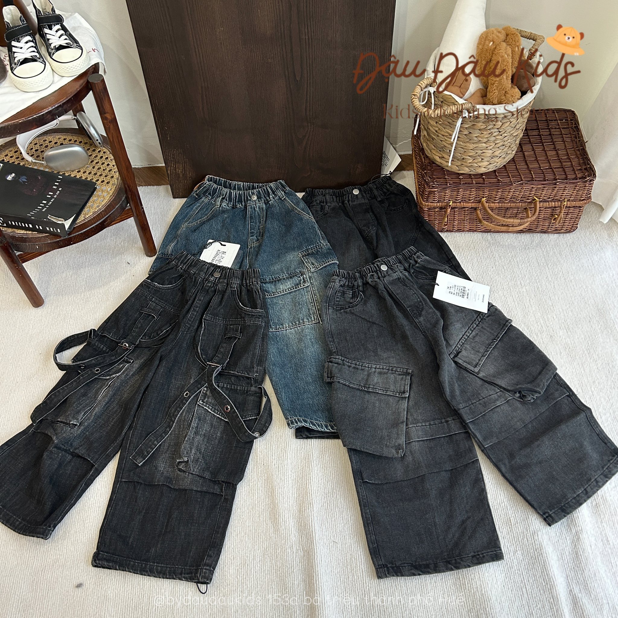 [🆕🇻🇳] Đậu Đậu Kids – Chuyên hàng thời trang trẻ em 🧑‍🧒❤️️👶⭐️  𝑱𝒆𝒂𝒏𝒔 𝑺𝒕𝒚𝒍𝒆 – 𝑪𝒐𝒎𝒇𝒚 & 𝑪𝒐𝒐𝒍Một chiếc quần jeans xịn là item “must-have” trong tủ đồ của các bé trai!
Form rộng rãi – cho bé thoải mái vận động cả ngày
, shares-3✔️ , likes-1❤️️ , date-2025-09-27 22:12:53🇻🇳🇻🇳🇻🇳📰🆕