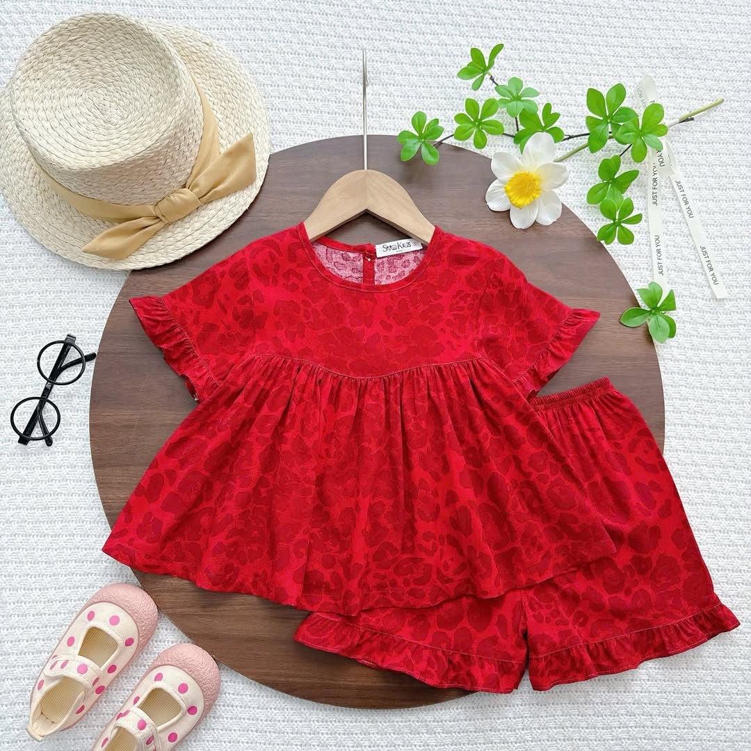 [🆕🇻🇳] Bee Baby Store – Chuyên Đồ Sơ Sinh Xách Tay Mẹ Và Bé  🧑‍🧒❤️️👶⭐️ Kem bôi ấm ngực quốc dân đã đổi mẫu mới rồi các mẹ nha
#Little #innoscents
CHỐT ĐƠN NHANH CÁC MẸ ẠTrời lạnh rồi, các mẹ nhớ cbi sẵn dầu bôi ấm ngực, chốn , shares-0✔️ , likes-0❤️️ , date-2025-09-27 23:39:46🇻🇳🇻🇳🇻🇳📰🆕