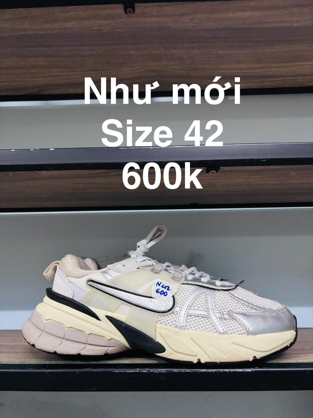 [🆕🇻🇳] Giày Như Mới 👕 Top1Fashion 👗  Tổng hợp các mẫu 42 42.5 đang có sẵn tại shop
Bao real bao check trọn đời
Độ mới cao >90%Chuyên đồ 2hand chính hãng, chất lượng cao, giá tốt – cam kết 10 , shares-0✔️ , likes-1❤️️ , date-2025-09-29 16:01:13🇻🇳🇻🇳🇻🇳📰🆕