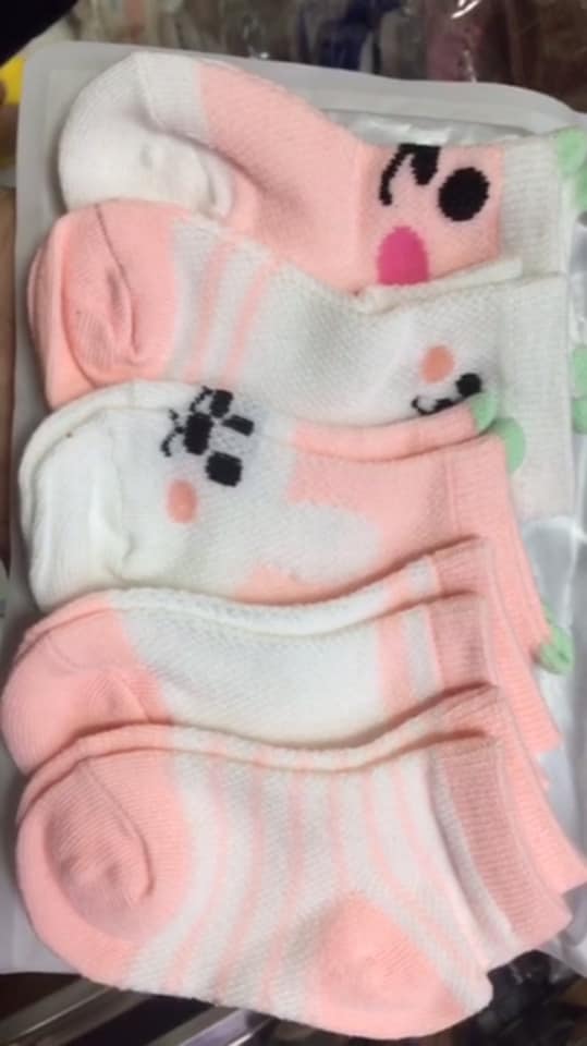 [🆕🇻🇳]  Giày Dép Trẻ Em Xuất Khẩu – TiTo Shop  🧑‍🧒❤️️👶⭐️
SANDAL SIÊU NHỆN
Đế dẻo chống trơn trượt tốtQuai dán, kèm móc điều chỉnh kích cỡ chắc chắn, đảm bảo cho dép luôn ôm sát bàn chân bé, giúp bé thoải má , shares-0✔️ , likes-3❤️️ , date-2020-07-26 23:25:49🇻🇳🇻🇳🇻🇳📰🆕