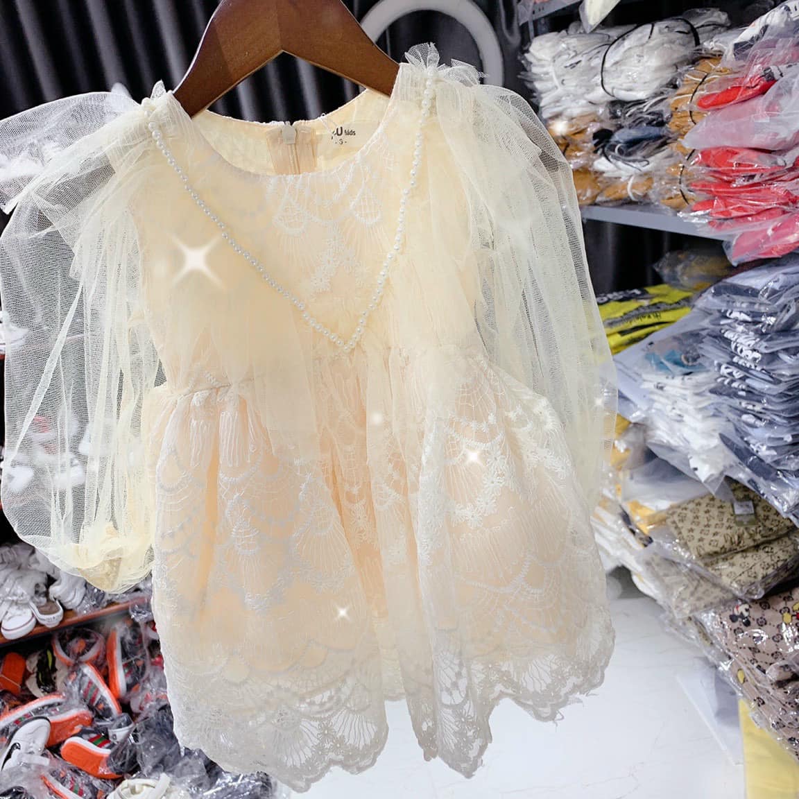 [🆕🇻🇳]  Săn hàng DOKMA giá rẻ 🧑‍🧒❤️️👶⭐️ 𝓢𝓪́𝓷𝓰 𝓻𝓪 𝓶𝓸̛̉ 𝓬𝓾̛̉𝓪 𝓰𝓲𝓸́ 𝓵𝓾̀𝓪
𝓝𝓱𝓪̣̂𝓷 𝓻𝓪 𝓽𝓻𝓸̛̀𝓲 đ𝓪̃ 𝓬𝓱𝓾𝔂𝓮̂̉𝓷 𝓶𝓾̀𝓪 𝓼𝓪𝓷𝓰 𝓽𝓱𝓾Đúng là thời điểm thích hợp để sắm áo len cho bé mom ơiiiiiii
Bé trai – , shares-0✔️ , likes-2❤️️ , date-2020-10-07 15:49:02🇻🇳🇻🇳🇻🇳📰🆕