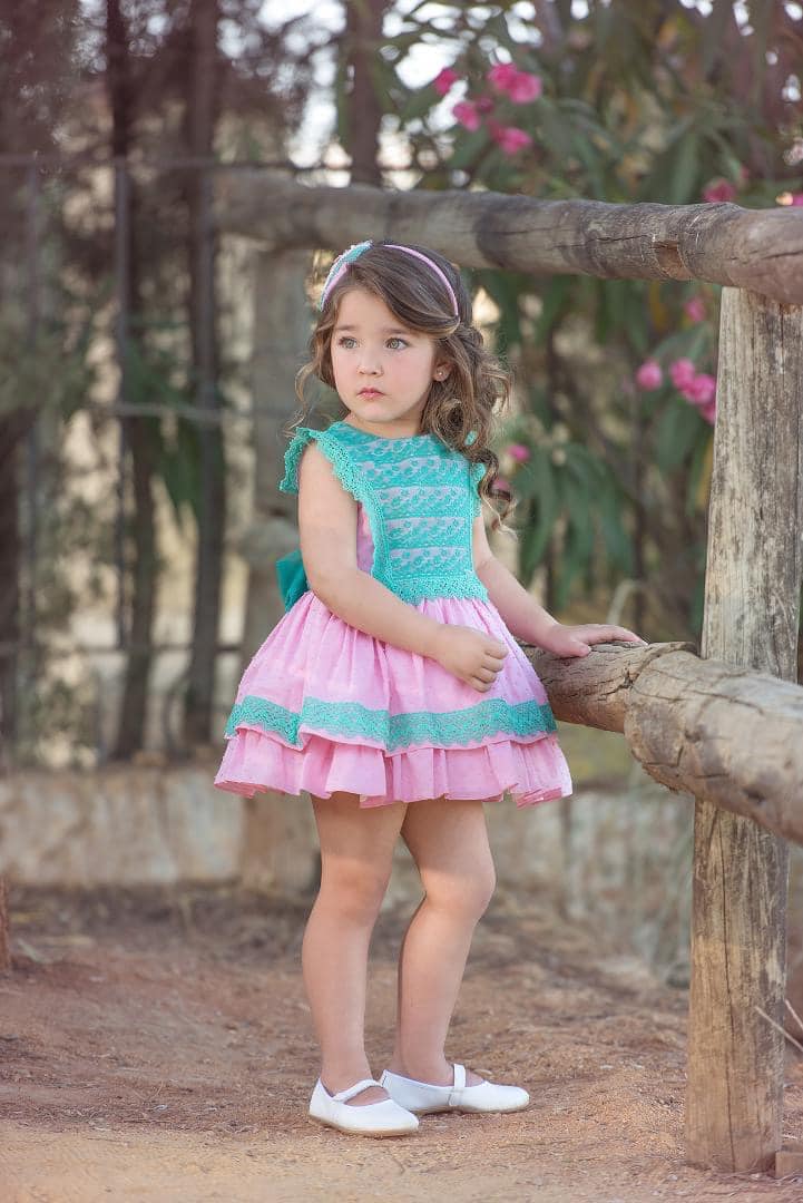 [🆕🇻🇳]  Xíu Kids- Authentic 🧑‍🧒❤️️👶⭐️ Xinh như thế này lun bao giờ koooo
Iu dã mannnn !Dòng nhí có mũ
#645k +kiloo (sz12-30m)
#690k +kiloo(2y đến 12y)
, shares-1✔️ , likes-7❤️️ , date-2021-03-04 18:07:45🇻🇳🇻🇳🇻🇳📰🆕