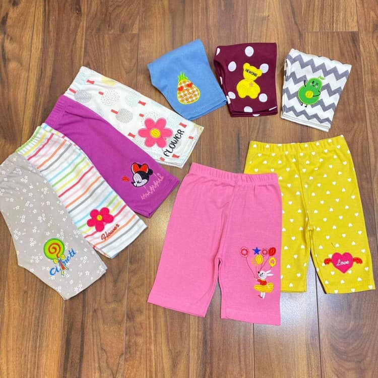 [🆕🇻🇳]  Baby kids – quần áo trẻ em 🧑‍🧒❤️️👶⭐️  LEGGING LỬNG chưa bao giờ hết HOT
NHANH THÌ CÒN, CHẬM LÀ HẾTSz 6-18kg
Chất cotton bozip nhà em thì các chị đã quá rõ rồi ạ: mềm mại, co dãn thoải mái , shares-0✔️ , likes-5❤️️ , date-2021-03-22 19:14:33🇻🇳🇻🇳🇻🇳📰🆕