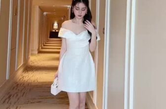 [🆕🇻🇳] EMY STORE 👕 Top1Fashion 👗  𝑇𝑟𝑒̉ 𝑡𝑟𝑢𝑛𝑔 𝑥𝑖𝑛ℎ 𝑥𝑎̆́𝑛 𝑛ℎ𝑢̛𝑛𝑔 𝑔𝑖𝑎́ 𝑐𝑢̛̣𝑐 ℎ𝑎̣𝑡 𝑑𝑒̉ 𝑛ℎ𝑎 𝑐𝑎́𝑐 𝑛𝑎̀𝑛𝑔 .
#𝓒𝓸𝓒𝓸𝓗𝓸𝓾𝓼𝓮 𝓥𝓮𝓼𝓽-𝓑𝓻𝓲𝓭𝓪𝓵
Dress code : DH0090
Price : 1.190.000₫
Color: WHITE
�S𝒂̉𝒏 𝒑𝒉𝒂̂ , shares-0✔️ , likes-3❤️️ , date-2023-11-10 02:31:23🇻🇳🇻🇳🇻🇳📰🆕