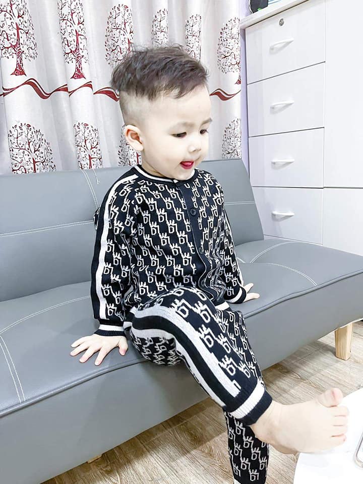 [🆕🇻🇳]  Bông shop – Thời trang trẻ em 🧑‍🧒❤️️👶⭐️ Bông shop – Thời trang trẻ em đã cập nhật ảnh đại diện của mình.
, shares-0✔️ , likes-3❤️️ , date-2021-07-26 16:39:37🇻🇳🇻🇳🇻🇳📰🆕