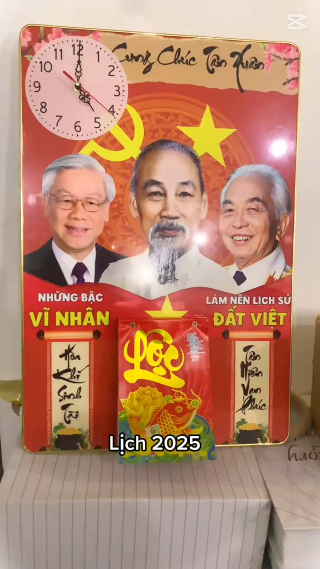 [🆕🇻🇳] HD DECOR – In ảnh theo yêu cầu 🎨 Top1Designs ✨  \ud83c\udfa8 – Qu\u00e0 T\u1eb7ng \u00dd Ngh\u0129a 2025 \ud83c\udf81\n\ud83d\udd11 T\u1ef1 h\u00e0o trang tr\u00ed kh\u00f4ng gian s\u1ed1ng v\u1edbi tran , shares-4✔️ , likes-84❤️️ , date-2024-12-16 22:00:15🇻🇳🇻🇳🇻🇳📰🆕