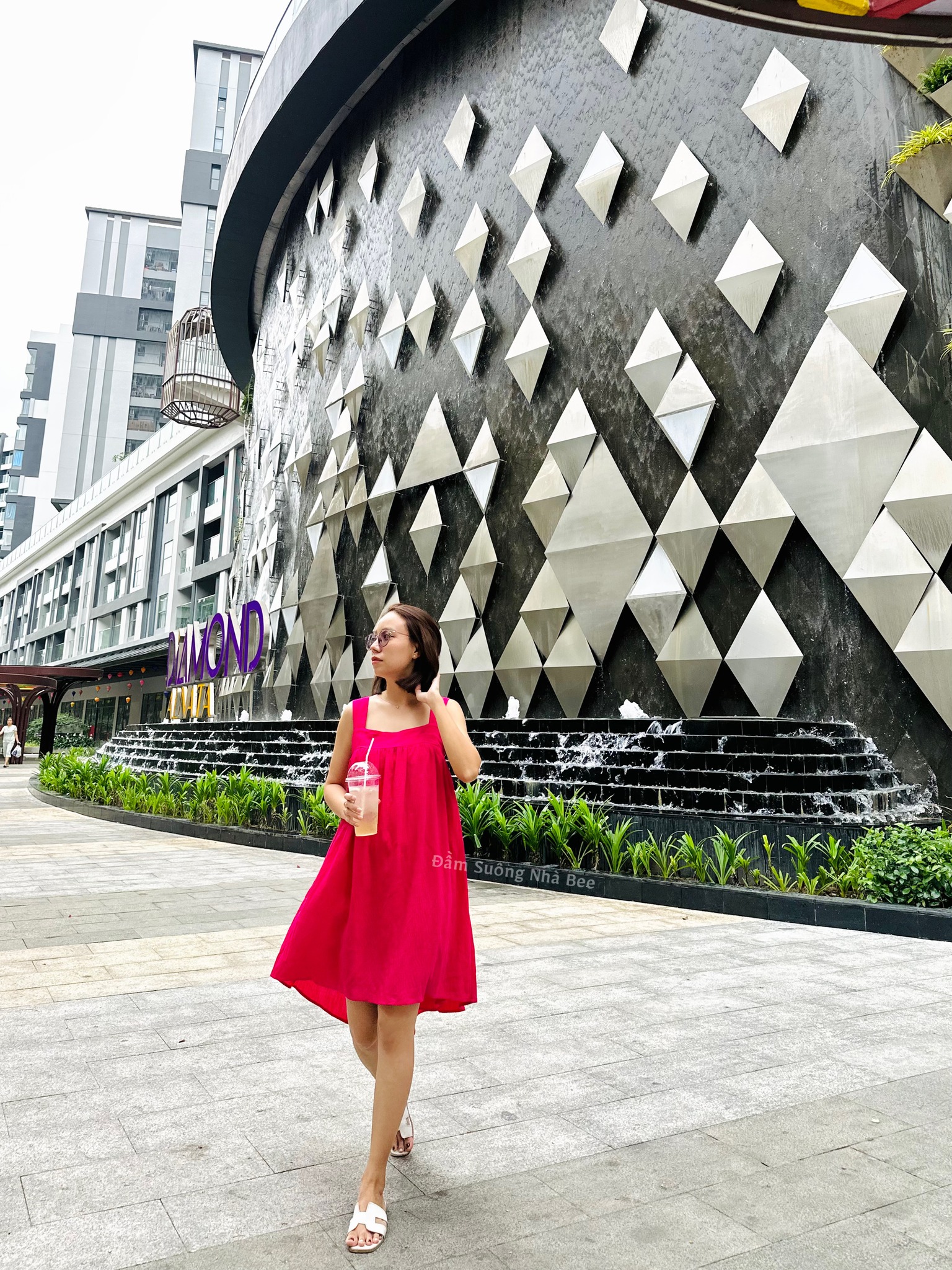 [🆕🇻🇳] Đầm Suông Nhà Bee  (Bee’s House Dress) 👕 Top1Fashion 👗  Em váy hở lưng này xinh quá ạ
, shares-0✔️ , likes-1❤️️ , date-2024-08-12 19:15:20🇻🇳🇻🇳🇻🇳📰🆕