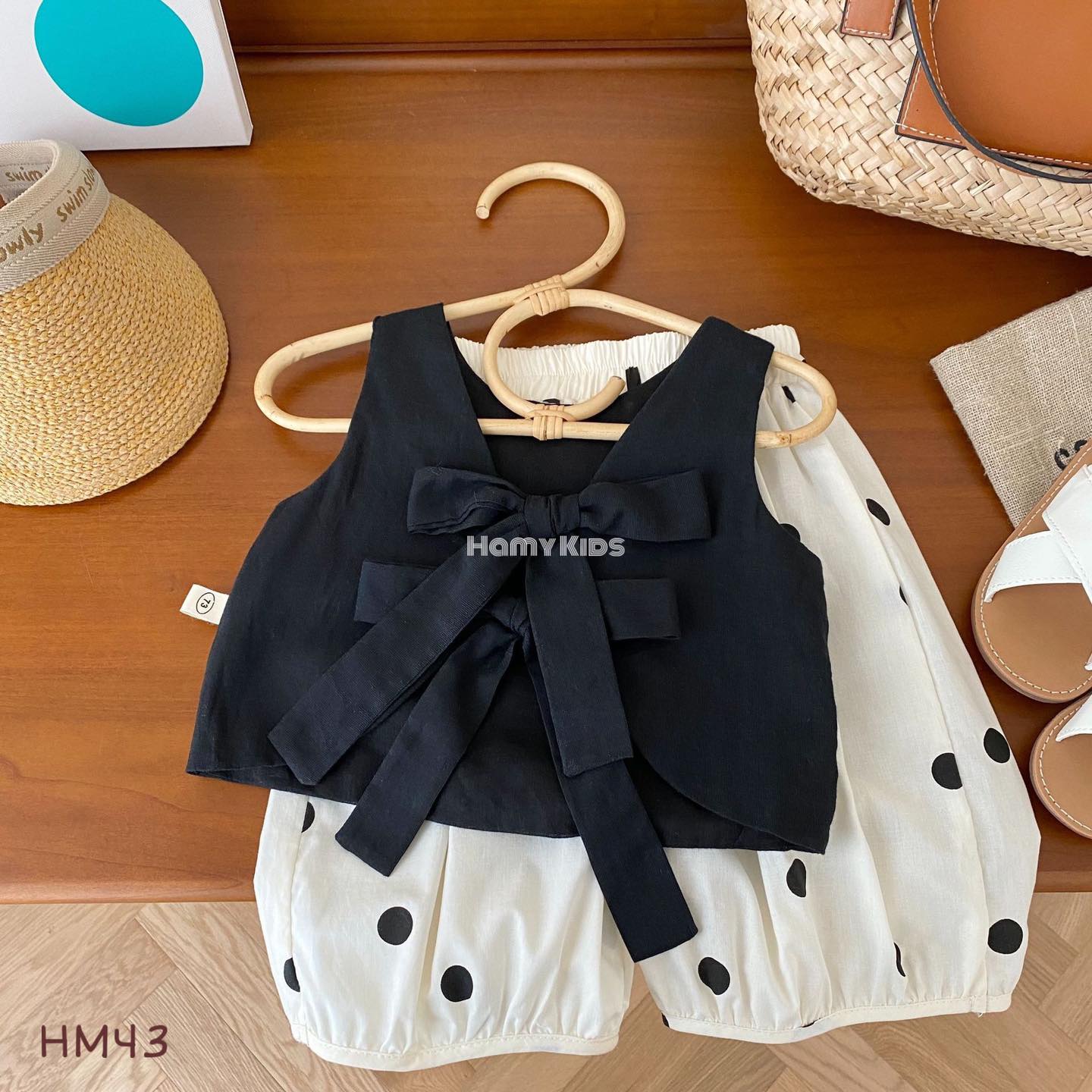 [🆕🇻🇳] Vietnammind – Tác giả Phạm Ngọc Anh là Author-Preneur chuyên sách hạng nặng với hơn 09 năm khởi nghiệp kinh doanh  📚 Top1Book 📖 CHƯƠNG 01: KINH DOANH 29
——+
TẠO LẬP LÃNH THỔ VÀ CHƠI TRÊN SÂN NHÀ 30
LỰA CHỌN LĨNH VỰC KINH DOANH 32
TỰ NHẬN THỨC ĐỂ THÀNH CÔNG 35
XÉT LẠI ĐAM MÊ 36
X , shares-1✔️ , likes-2❤️️ , date-2023-07-02 06:45:57🇻🇳🇻🇳🇻🇳📰🆕📚