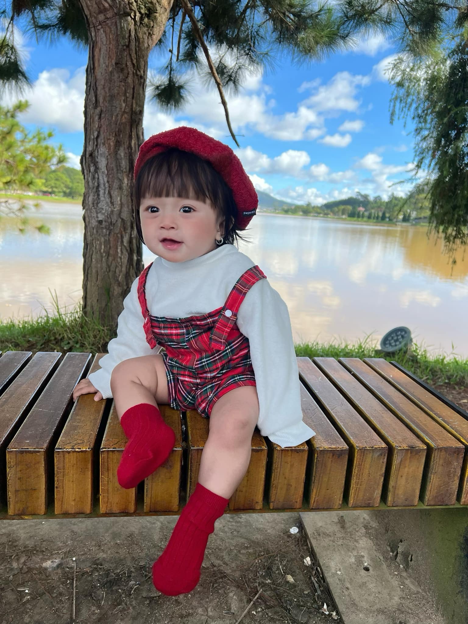 [🆕🇻🇳] 07 April Boutique – Quần áo trẻ em 🧑‍🧒❤️️👶⭐️ Em bé 9m check in hết Đà Lạt cùng Ba Mẹ#reviewdalat
#embedau
, shares-0✔️ , likes-2❤️️ , date-2024-11-05 15:56:26🇻🇳🇻🇳🇻🇳📰🆕