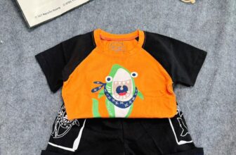 [🆕🇻🇳] Lê Tịnh Boutique – Chuyên: thời trang Trẻ em Quảng Châu 🧑‍🧒❤️️👶⭐️ Chuyển địa điểm kinh doanh nên mai 10h Tịnh live xả toàn bộ cửa hàng đồng giá #29k , tịnh thanh lý hàng để tbuaanj tiện cho viện dọn shop , các chị vào ủng , shares-0✔️ , likes-24❤️️ , date-2024-07-04 02:17:09🇻🇳🇻🇳🇻🇳📰🆕