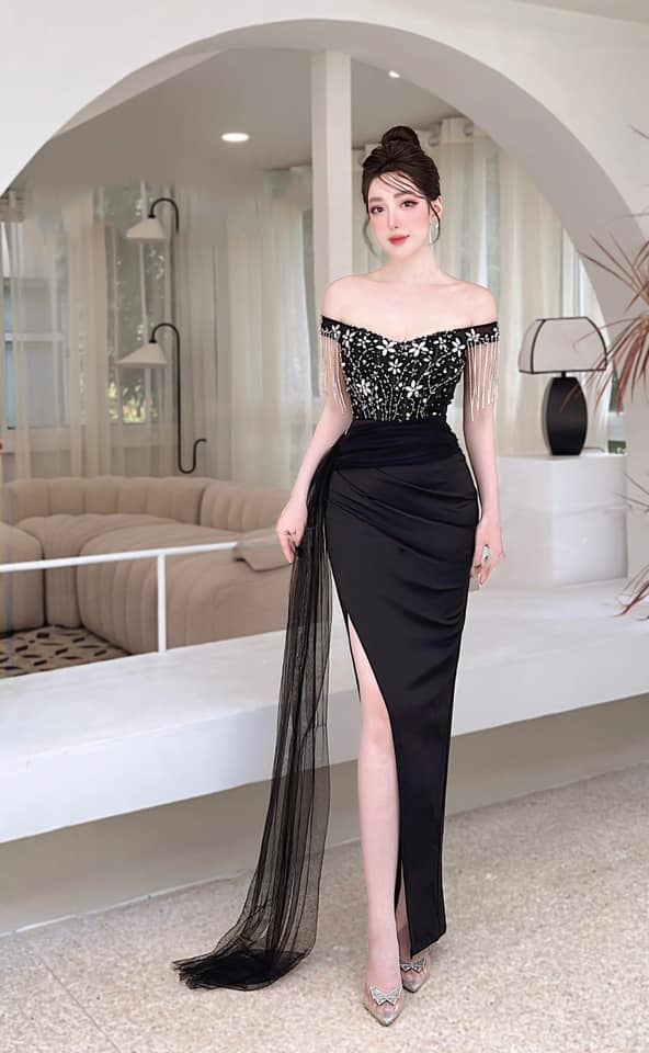 [🆕🇻🇳] Váy Đầm Dự Tiệc Cao Cấp 👕 Top1Fashion 👗  𝑁𝑔𝑢̛𝑜̛̀𝑖 𝑏𝑖𝑒̂́𝑡 đ𝑢̉ 𝑙𝑢𝑜̂𝑛 𝑙𝑎̀ 𝑛𝑔𝑢̛𝑜̛̀𝑖 𝐻𝑎̣𝑛ℎ 𝑃ℎ𝑢́𝑐
𝐵𝑜̛̉𝑖 𝑡𝑟𝑜𝑛𝑔 𝑙𝑜̀𝑛𝑔 𝑙𝑢́𝑐 𝑛𝑎̀𝑜 𝑐𝑢̃𝑛𝑔 𝐴𝑛 𝑁ℎ𝑖𝑒̂𝑛..
, shares-4✔️ , likes-47❤️️ , date-2024-03-05 17:21:40🇻🇳🇻🇳🇻🇳📰🆕