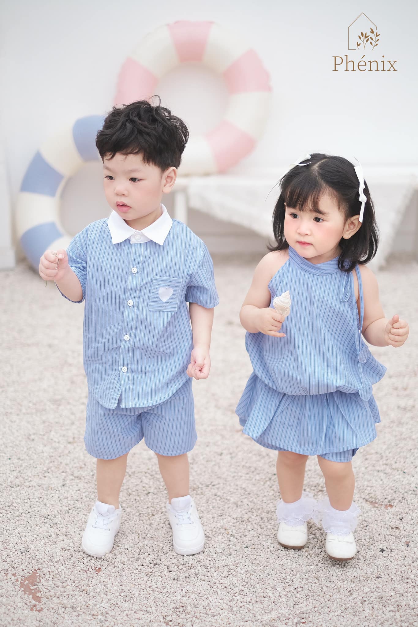 [🆕🇻🇳] Bán buôn quần áo trẻ em xuất xịn – Lee Bee Store 🧑‍🧒❤️️👶⭐️ HÀNG SẴN KHO
Bộ thô caro Bebezoo họa tiết xinh quá, mặc lên max xinh ạ. Aloha! Chào hè quá tuyệt, họa tiết gingham mãi HOT luôn, 2 tone màu ngọt ngào
– Siz , shares-0✔️ , likes-1❤️️ , date-2024-05-20 17:34:19🇻🇳🇻🇳🇻🇳📰🆕