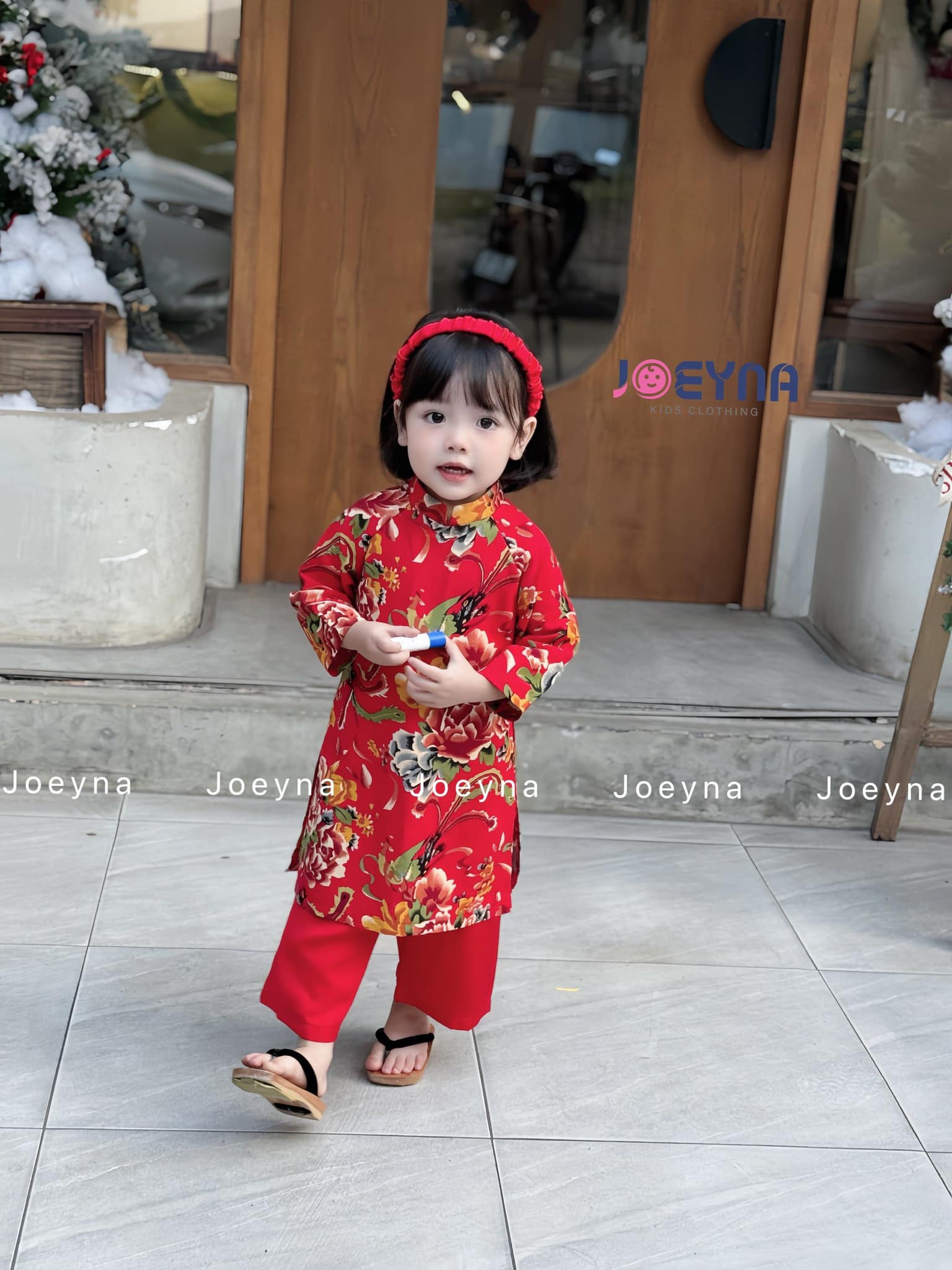 [🆕🇻🇳] Su Kids – Thời trang trẻ em Đà Nẵng 🧑‍🧒❤️️👶⭐️ Áo dài con công kèm bờm
Shop có 2 màu xanh và đỏ ạ. Hottrend năm nay đó ạ
Size 80-130 ạ
, shares-0✔️ , likes-2❤️️ , date-2024-02-01 01:44:36🇻🇳🇻🇳🇻🇳📰🆕