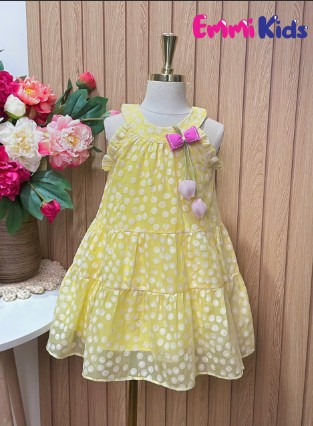 [🆕🇻🇳]  Emmi Kids – MiNice 🧑‍🧒❤️️👶⭐️ Thấy em là thấy hè…
Với tone màu vàng chủ đạo này thì nhìn thấy em nó là nghĩ ngay đến mùa hè, nhưng không có nghĩa là cũng sẽ nóng như thời tiết đâu nha , shares-0✔️ , likes-1❤️️ , date-2025-03-21 01:00:54🇻🇳🇻🇳🇻🇳📰🆕