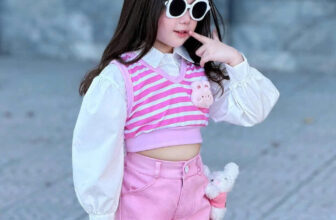 [🆕🇻🇳]  Baby Sunshine Shop – Cùng con yêu xinh đẹp tỏa nắng 🧑‍🧒❤️️👶⭐️ set 3 món : áo croptop dài tay, áo ghile, quần đùi hồng đáng yêu.
size cho bé: 1- 10 ( 10kg- 40kg), shares-0✔️ , likes-1❤️️ , date-2024-08-24 00:13:43🇻🇳🇻🇳🇻🇳📰🆕