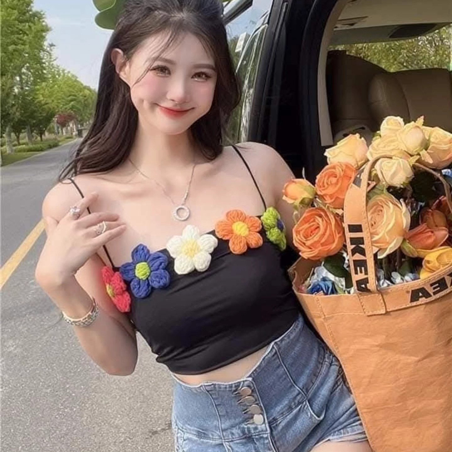 [🆕🇻🇳] Daffodil Clothing – Stunning clothes whole-heartedly selected by the owner of Daffodil Clothing  👕 Top1Fashion 👗  ஐ Áo thun đen 2 dây đính bông
Giá 69.000
Freesize, chất thun co giãn:
– Chiều dài 35, Ngực 80-90(cm)
DA605
𝗛𝗮̀𝗻𝗴 𝗰𝗼́ 𝘀𝗮̆̃𝗻, 𝗰𝗼́ 𝗯𝗼𝗼𝗸 𝘅𝗲 𝘀𝗵𝗶𝗽 𝗹𝗶𝗲̂̀𝗻
Hãy 𝗜 , shares-0✔️ , likes-2❤️️ , date-2025-01-05 16:21:49🇻🇳🇻🇳🇻🇳📰🆕