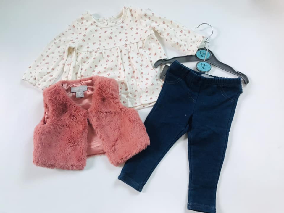 [🆕🇻🇳]  THU VAN Chuyên sỉ và lẻ đồ bộ trẻ em 🧑‍🧒❤️️👶⭐️ Đầm bé nhỏ size 5 đến 8kg
30k 1c
Chất vải lụa mango
, shares-0✔️ , likes-4❤️️ , date-2023-06-25 14:30:48🇻🇳🇻🇳🇻🇳📰🆕