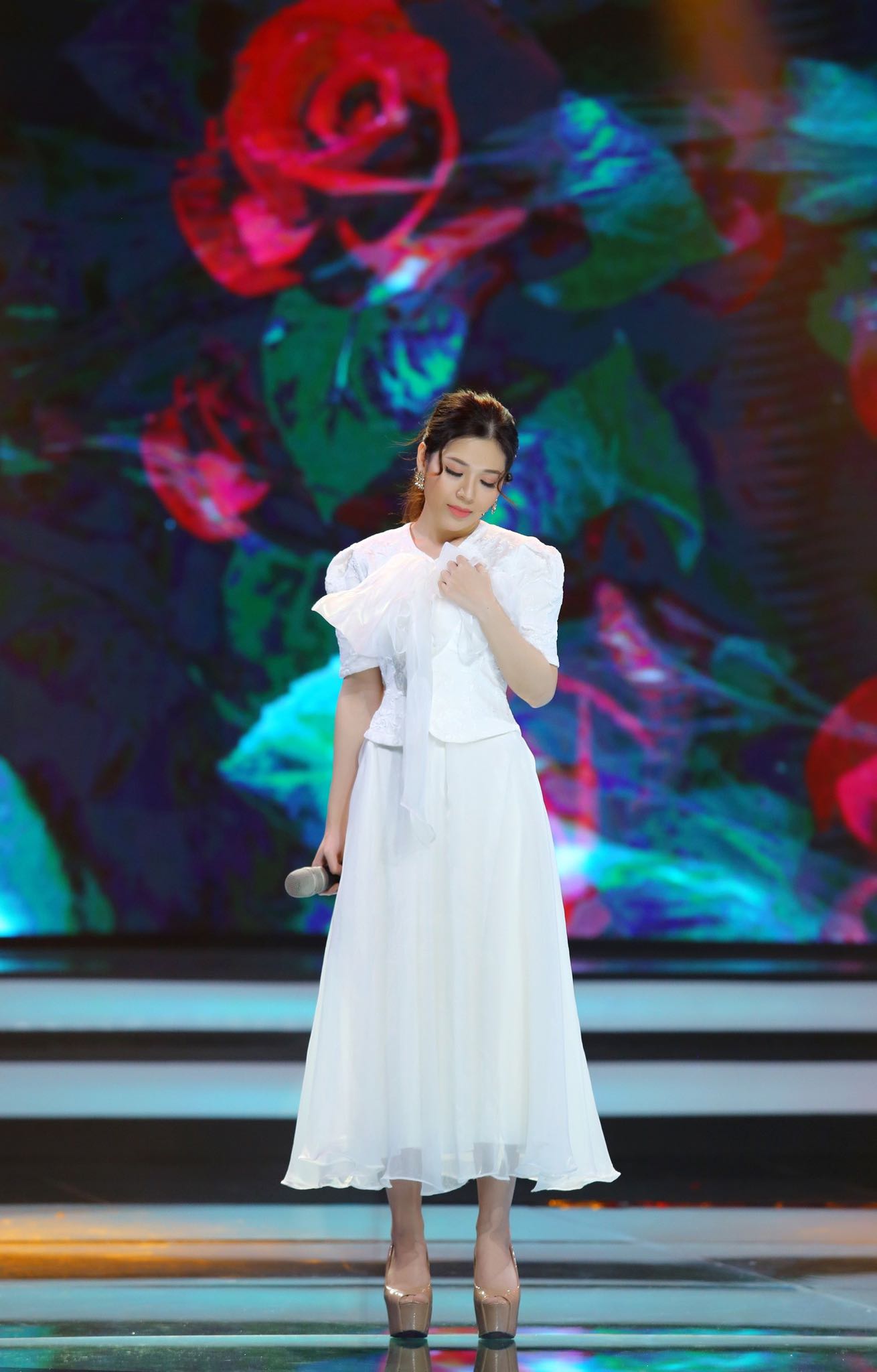 [🆕🇻🇳]  Bon Kids Shop – Thời trang trẻ em – CHUYÊN SỈ & LẺ THỜI TRANG TRẺ EM!!! 🧑‍🧒❤️️👶⭐️ Mẫu thể thao cổ tim cực xinh cho các bé
Hàng em về đủ size 14-35kg nha
Sỉ-lẻ nhanh tay qua shop em nha mn
, shares-0✔️ , likes-12❤️️ , date-2025-04-04 17:26:05🇻🇳🇻🇳🇻🇳📰🆕