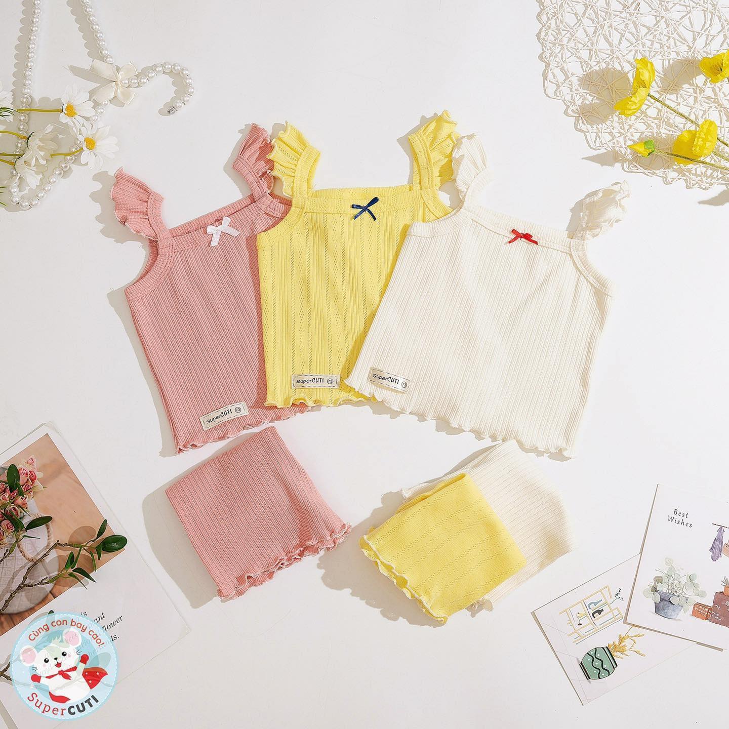 [🆕🇻🇳] Supercuti Baby – Cùng Con Bay Cao – Quần áo cho bé 🧑‍🧒❤️️👶⭐️ 𝐂𝐇𝐀̀𝐎 𝐍𝐆𝐀̀𝐘 𝐍𝐀̆́𝐍𝐆 𝐑𝐔̛̣𝐂 𝐑𝐎̛̃ 𝐂𝐔̀𝐍𝐆 𝐒𝐄𝐓 𝐁𝐎̣̂ 𝐓𝐇𝐔𝐍 𝐆𝐀̂𝐍 𝐒𝐈𝐄̂𝐔 𝐗𝐈𝐍𝐇Bộ sưu tập với chất liệu thun gân cotton Hàn Quốc đã gõ cửa chào hè cùng Supercuti rồi ạ , shares-0✔️ , likes-3❤️️ , date-2024-04-12 03:03:31🇻🇳🇻🇳🇻🇳📰🆕