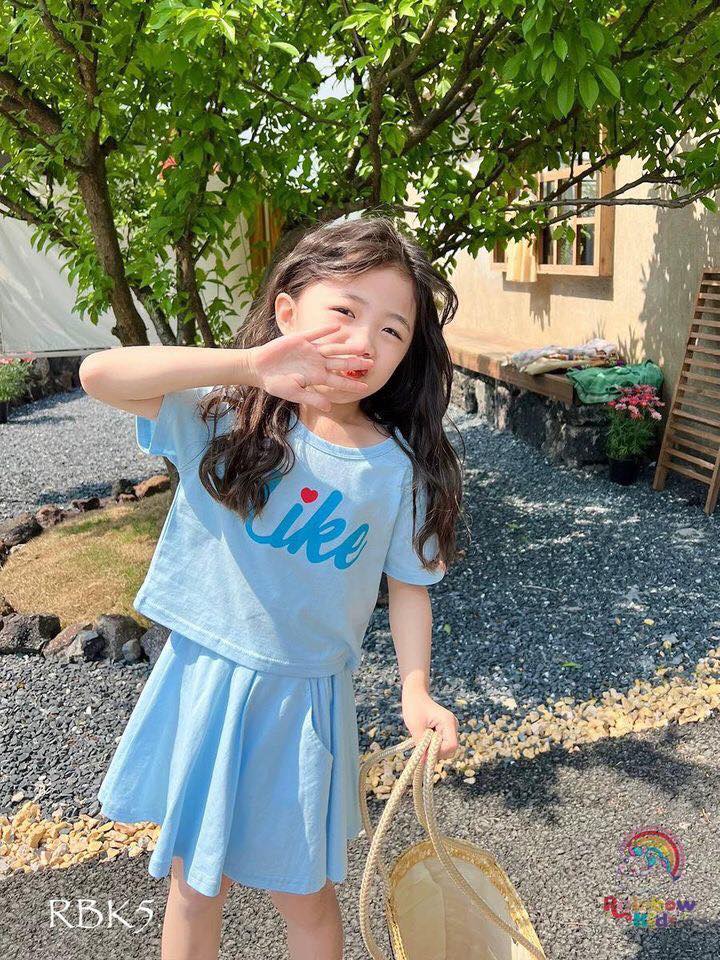 [🆕🇻🇳] Nhà Mỳ – Thời trang và phụ kiện cho bé trẻ 🧑‍🧒❤️️👶⭐️ ÁO THUN OVERSIZE TRẺ EM & BỐ MẸChất vải 100% Cotton mềm mại, thoáng mát, thoải mái hoạt động
Thiết kế ngộ nghĩnh, tràn đầy năng lượng tích cực
Dễ mix  , shares-0✔️ , likes-0❤️️ , date-2025-04-08 20:47:05🇻🇳🇻🇳🇻🇳📰🆕