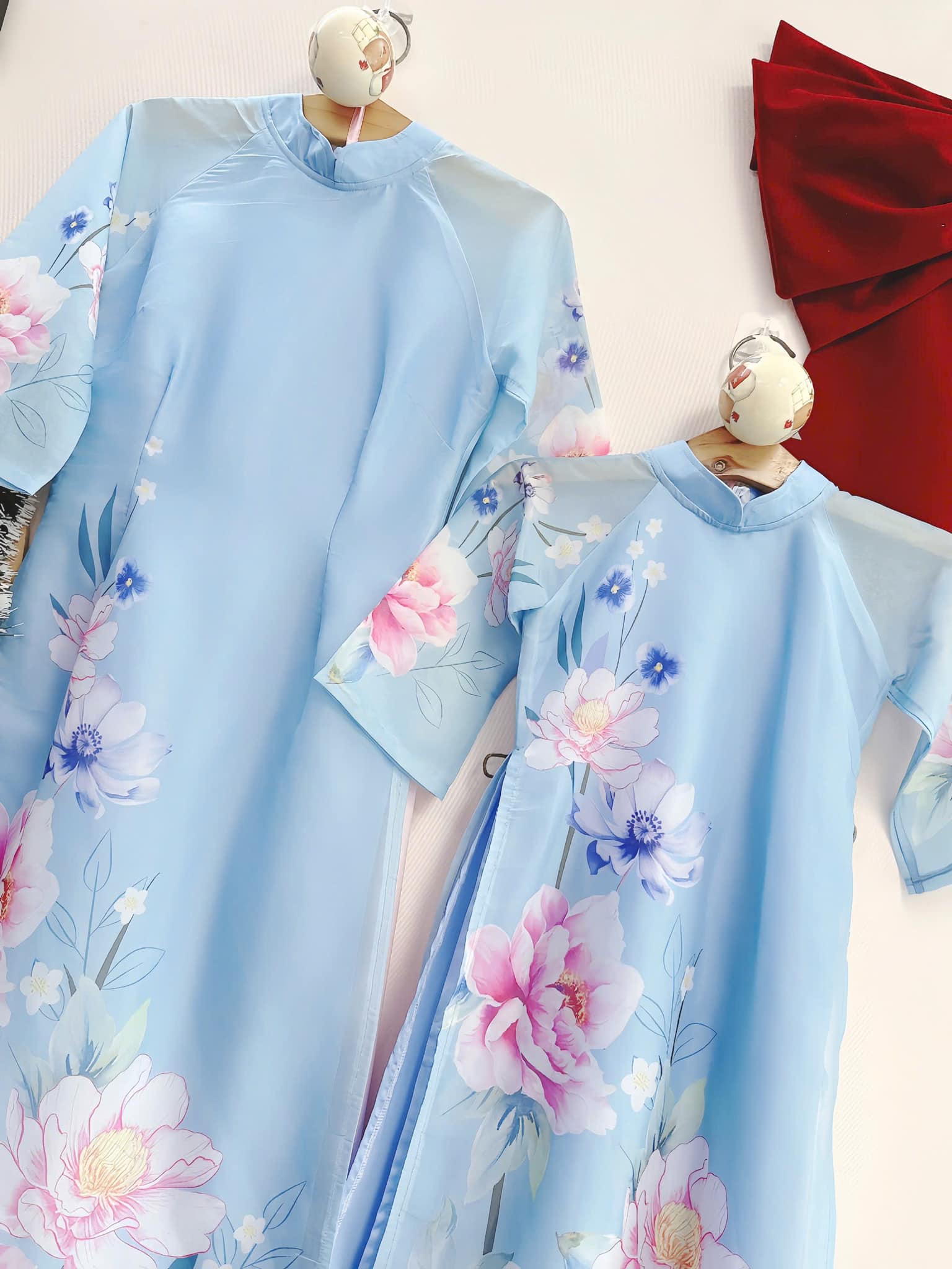 [🆕🇻🇳] Mi Mi Kids_ Đồ đôi Mẹ và Bé 🧑‍🧒❤️️👶⭐️ Áo dài tơ lót lụa màu xanh thiên thanh, shares-0✔️ , likes-3❤️️ , date-2024-12-06 02:05:41🇻🇳🇻🇳🇻🇳📰🆕