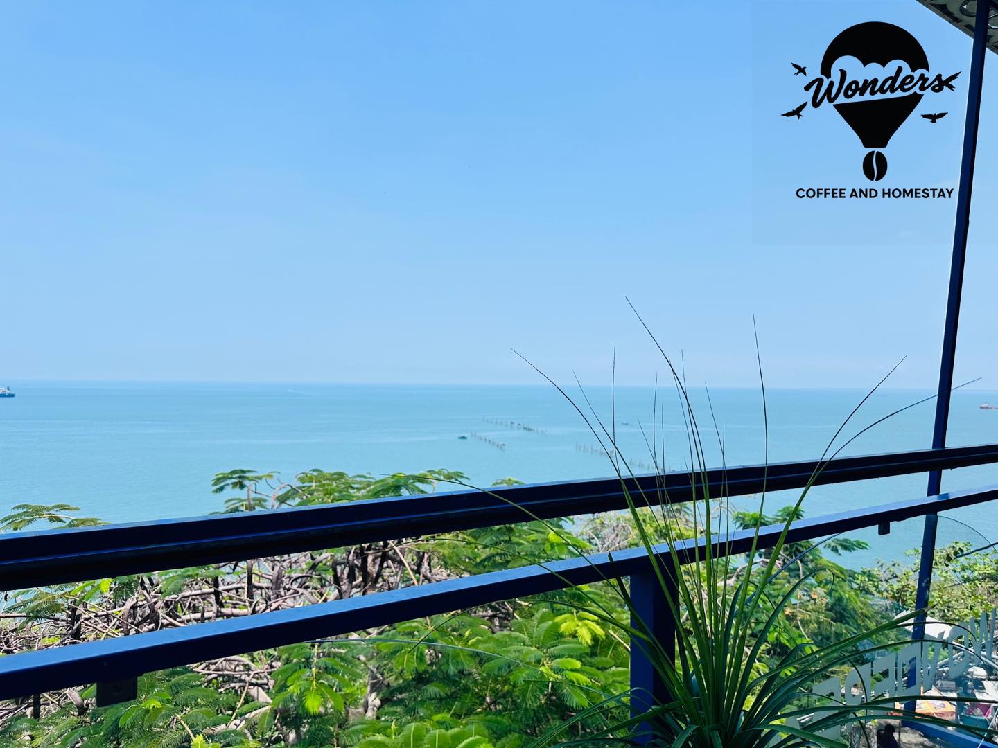 [🆕🇻🇳] Bánh Tráng Tây Ninh Dung Trần 🍔 Top1Food  🍜 Bánh xâu đủ loại ạk , ai cần loại nào alo cho e nhé
, shares-1✔️ , likes-3❤️️ , date-2025-04-19 03:39:10🇻🇳🇻🇳🇻🇳📰🆕