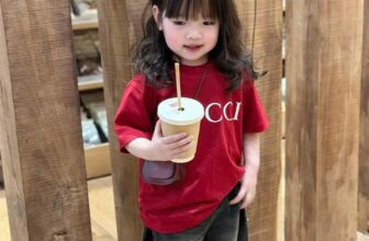[🆕🇻🇳]  CHAM Kids – Shop nhỏ ở Hố Nai 🧑‍🧒❤️️👶⭐️ Gu chì ai lì thì mặc hahahahaha
Lên cho các mom 1 chiếc áo phông phong cách cho các mom nào thích tự phối theo sở thíchÁo này Unisex trai gái mặc được hế , shares-0✔️ , likes-6❤️️ , date-2025-05-13 22:27:20🇻🇳🇻🇳🇻🇳📰🆕
