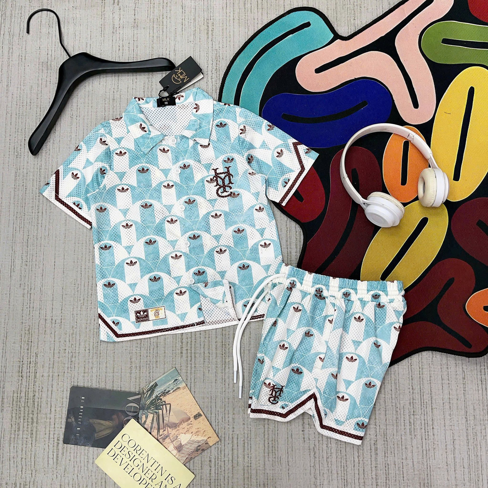 [🆕🇻🇳] FENDI Kids – Chuyên Quần Áo Thiết Kế VNXK, TQXK Cho Bé Yêu 🧑‍🧒❤️️👶⭐️ RỰC RỠ NGÀY HÈ – ƯU ĐÃI CỰC SỐC
#FREESHIP đơn hàng từ 2 bộ
– Được kiểm tra hàng trước khi nhận
Số lượng còn ít ba mẹ chọn ngay cho con nào
– Size 10-48kg , shares-9✔️ , likes-234❤️️ , date-2025-05-26 15:20:53🇻🇳🇻🇳🇻🇳📰🆕