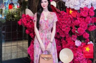 [🆕🇻🇳] ERINA – Thiết kế & Thời trang 👕 Top1Fashion 👗  Gợi ý nàng một thiết kế lý tưởng cho những ngày nắng đẹp, những buổi cà phê hay những chuyến du lịch ngày hè
Chất liệu voan tơ mềm mại mà bay bổng giúp ch , shares-11✔️ , likes-223❤️️ , date-2025-05-31 16:14:35🇻🇳🇻🇳🇻🇳📰🆕