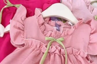 [🆕🇻🇳] Sushi Kids & Mom – Thời trang mẹ và bé 🧑‍🧒❤️️👶⭐️ Set VAY TẶNG KÈM MŨ chỉ #169k Miễn phí ship
Voi chất đũi mềm đẹp. Váy làm bèo vai bèo cổ nhún tùng váy cực xinhNgực gắn hoa kết siêu xinh
Nhún cưng lắm ạ  , shares-0✔️ , likes-0❤️️ , date-2025-06-29 15:06:03🇻🇳🇻🇳🇻🇳📰🆕