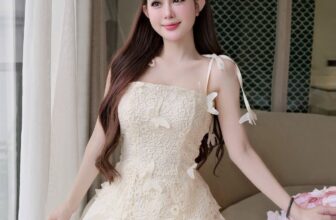 [🆕🇻🇳] Hannah DRESS – Chuyên hàng thiết kế 👕 Top1Fashion 👗  Váy ren bướm nổi 3D
Chất ren chỉ nổi 3D xinh xắn , hàng váy liền lót lụa liền thân bồng
Trong có lót quần luôn ạ. Quai váy kết bướm laze xịn xò giá lại yêu , shares-0✔️ , likes-0❤️️ , date-2025-07-02 07:11:34🇻🇳🇻🇳🇻🇳📰🆕