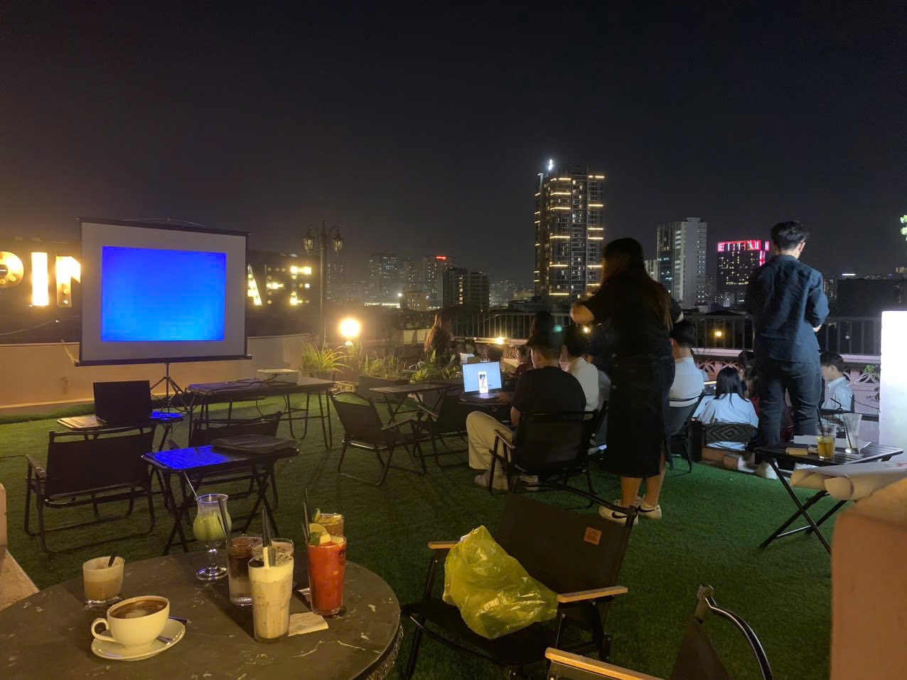 [☕️🇻🇳] PINK Cafe 37 Nguyễn Văn Huyên 🥤 Top1Coffee ☕️ Cùng khám phá quán cafe trên cao với không gian cực kỳ xinh xắn, rộng rãi và thoáng đáng tại PINK CAFE tại 37 Nguyễn Văn Huyên n , shares-0✔️ , likes-2❤️️ , date-2025-07-09 07:33:30🇻🇳🇻🇳🇻🇳📰🆕