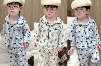 [🆕🇻🇳] Miley Shop – chuyên hàng order QC loại 1-Hàng xuất dư, cover cho pé 🧑‍🧒❤️️👶⭐️ Năm nào cũng bán pijama mà chưa biết chán ạ  lại còn micky quá xinhhh luôn áSet này đúng là siêu phẩm. Tone Hàn yêu xỉu.Hoạ tiết basic bé trai gái đều , shares-0✔️ , likes-3❤️️ , date-2025-10-11 22:15:02🇻🇳🇻🇳🇻🇳📰🆕
