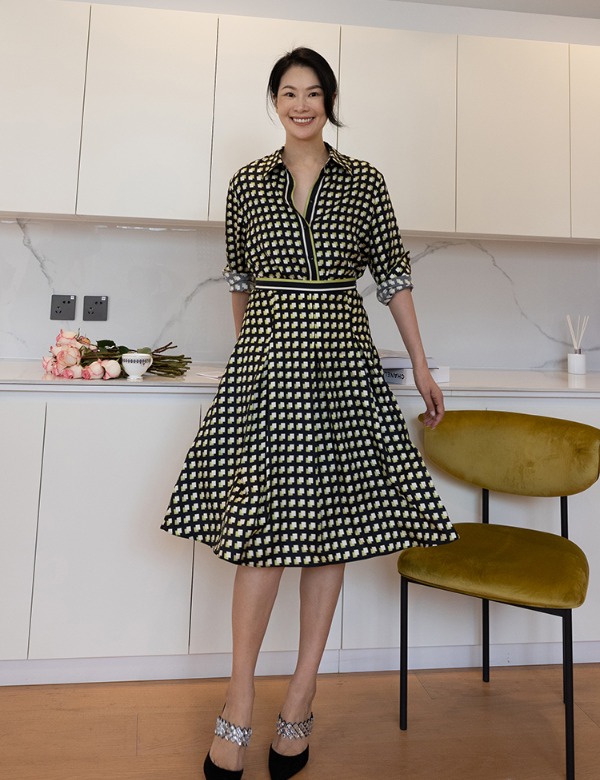 [🆕🇻🇳] Emchic 👕 Top1Fashion 👗  Our best-seller speaks for itself—timeless, elegant, unforgettable.———————————————-
– Store:  275 Phố Huế ( TẦNG 3 – Emwear , shares-2✔️ , likes-7❤️️ , date-2025-08-20 19:38:34🇻🇳🇻🇳🇻🇳📰🆕