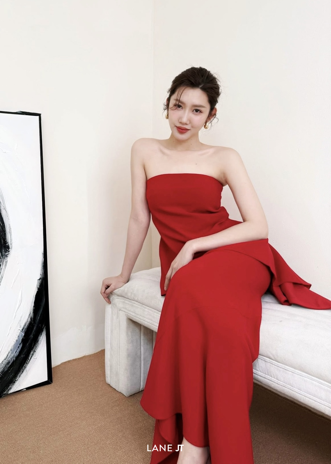 [🆕🇻🇳] LANE JT – Đấu trường sắc đẹp trong nước và quốc tế 👕 Top1Fashion 👗  𝐁𝐈𝐉𝐎𝐔 𝐒𝐄𝐓 – Gam màu đỏ rực rỡ kết hợp cùng phom dáng mềm mại mang đến vẻ đẹp tự tin, hiện đại và nổi bật trong buổi tiệc, sự kiện.
Thank you 𝐌𝐬. 𝐓𝐡𝐮𝐲 𝐍𝐠𝐚𝐧  , shares-11✔️ , likes-297❤️️ , date-2025-08-27 03:01:51🇻🇳🇻🇳🇻🇳📰🆕