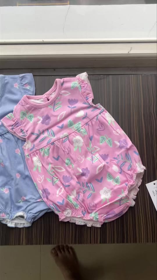 [🆕🇻🇳] Hồ Tuệ Lan Authentic – Nhận order, bán sẵn hàng baby 🧑‍🧒❤️️👶⭐️ Mời đoàn mình quẹo lựa đồ xinh yêu bé gái dòng Baby George UK.————————
0938.921.857
188 Nguyễn Xí, P26, Bình Thạnh, HCM.
Link Shopee:  , shares-0✔️ , likes-1❤️️ , date-2025-08-29 01:30:27🇻🇳🇻🇳🇻🇳📰🆕