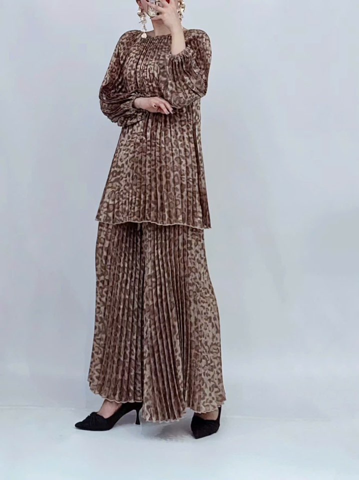 [🆕🇻🇳] Quynh Anh-váy đầm thiết kế 👕 Top1Fashion 👗  Sẵn
, shares-0✔️ , likes-5❤️️ , date-2025-08-30 01:48:45🇻🇳🇻🇳🇻🇳📰🆕