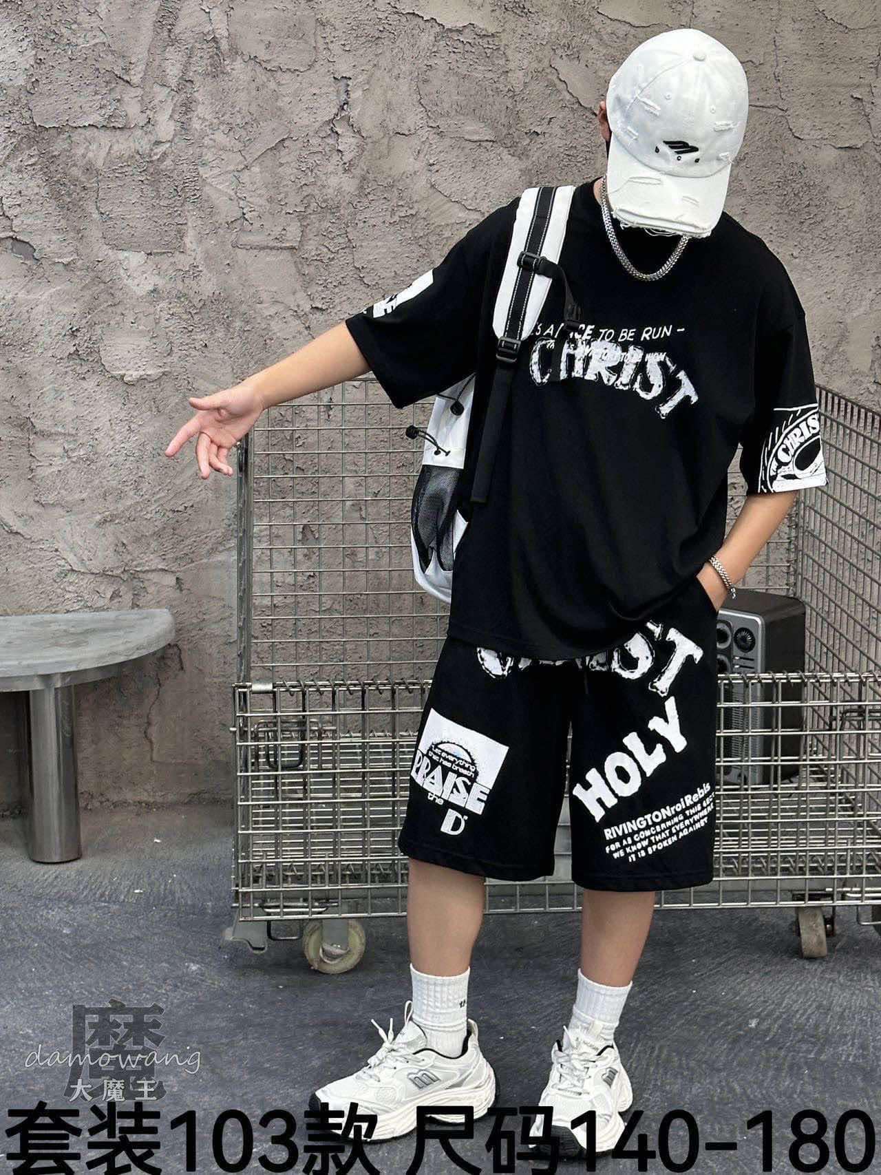 [🆕🇻🇳] PIKIDS – Chuỗi thời trang trẻ em 🧑‍🧒❤️️👶⭐️ Em còn ít sét bộ cho bé trai chất coton sale 20% cho bé tại bài viết
Mẹ ưng mẫu nào inbox e kiểm tra sz cho bé ạ
__________________________________________ , shares-0✔️ , likes-1❤️️ , date-2025-09-09 22:37:26🇻🇳🇻🇳🇻🇳📰🆕