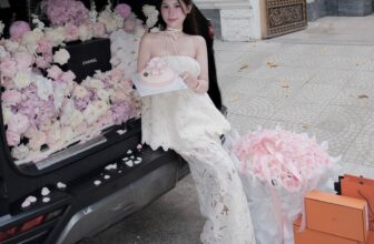 [🆕🇻🇳] Beloved – Cửa hàng quần áo 👕 Top1Fashion 👗  Celina Dress – một trong những thiết kế được yêu thích nhất của Beloved luôn hiện diện trong những khoảnh khắc đáng nhớ của khách hàng.
Beloved tự hào khi , shares-4✔️ , likes-51❤️️ , date-2025-09-10 02:09:43🇻🇳🇻🇳🇻🇳📰🆕