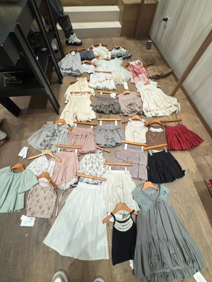 [🆕🇻🇳]  Chuyên Sỉ Lẻ Quần Áo Trẻ Em Cao Cấp 🧑‍🧒❤️️👶⭐️ Xa kho hè hàn
Sáng mai 10h sáng em xã , shares-0✔️ , likes-3❤️️ , date-2025-09-13 03:19:46🇻🇳🇻🇳🇻🇳📰🆕