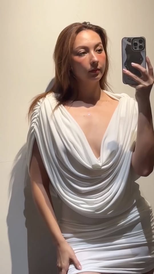 [🆕🇻🇳] Phụng Lê Si Tuyển – Chuyên sĩ và lẻ giày 2hand 👕 Top1Fashion 👗  MUA SẮM HOÀN TOÀN YÊN TÂM!• Giày si chất lượng cao, tuyển chọn kỹ lưỡng
• Hoàn tiền không hỏi lý do nếu bạn không hài lòng!
• Kiểm tra thoải mái, mua sắm , shares-0✔️ , likes-51❤️️ , date-2025-10-04 18:43:17🇻🇳🇻🇳🇻🇳📰🆕