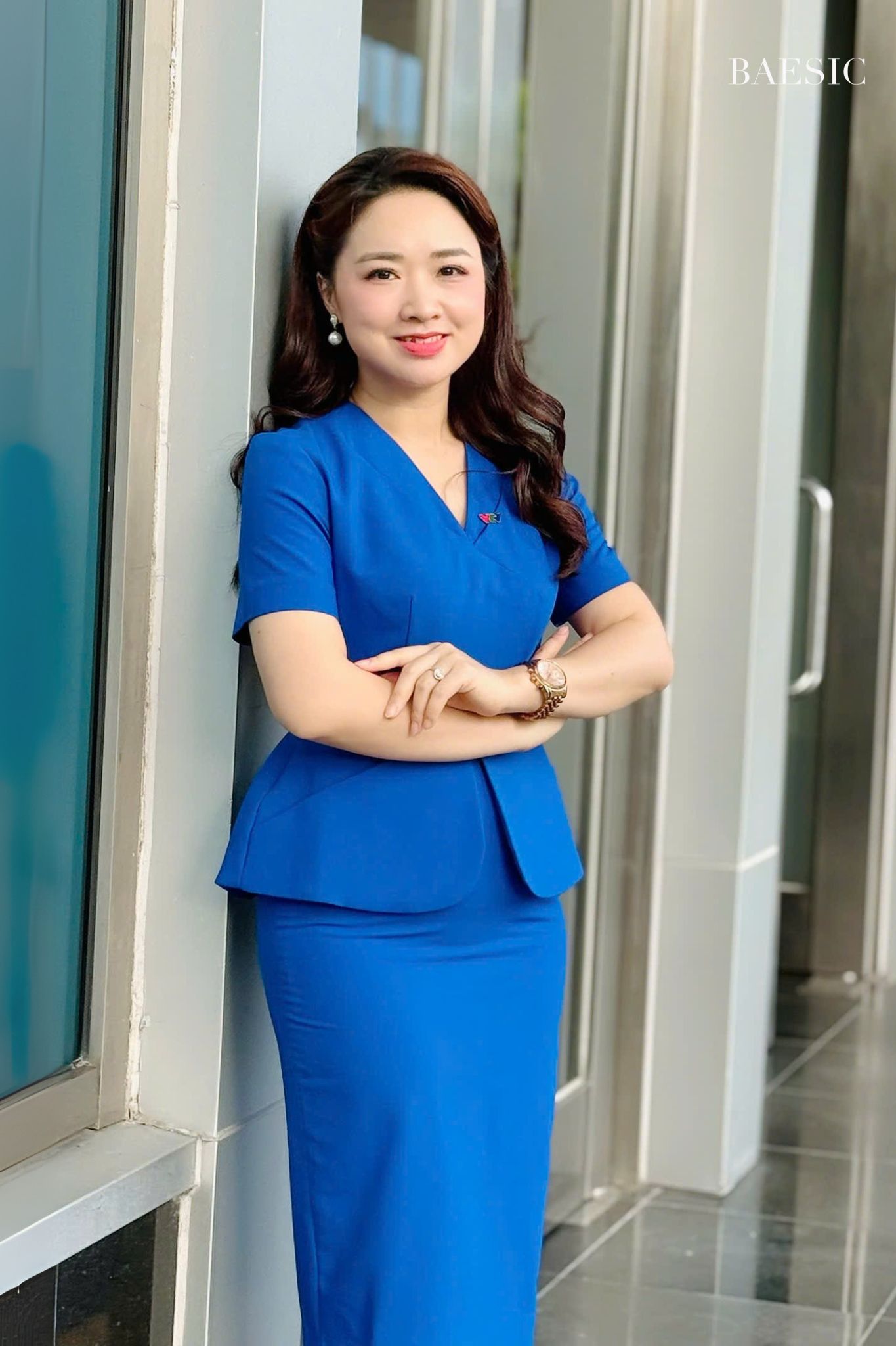 [🆕🇻🇳] VIVIKA ra đời năm 2021 bởi Founder cùng đội ngũ thiết kế trẻ năng động với triết lý: SHINE YOUR WAY 👕 Top1Fashion 👗  𝐓𝐈𝐌𝐄𝐋𝐄𝐒𝐒 𝐂𝐋𝐀𝐒𝐒𝐈𝐂
𝑳𝒖𝒄𝒂𝒔 𝑫𝒓𝒆𝒔𝒔 từ SUITS BY CHAN thanh lịch và thời thượng cho những ngày giao mùa đi làm.
Với dáng váy đuôi cá xếp nếp uyển chuyển, phối tua  , shares-2✔️ , likes-66❤️️ , date-2025-09-24 03:00:19🇻🇳🇻🇳🇻🇳📰🆕